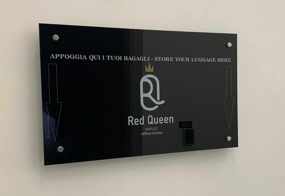 Red Queen Napoli Eksteriør bilde